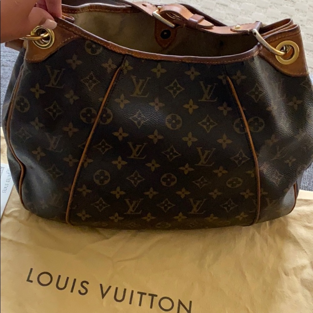 Louis Vuitton “Totally GM Damien Azur bag” - Picture 6 of 11